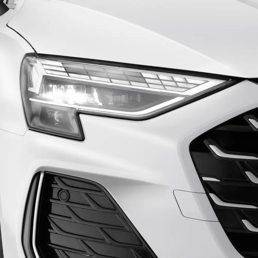 نمای جانبی آئودی A3 Sportback